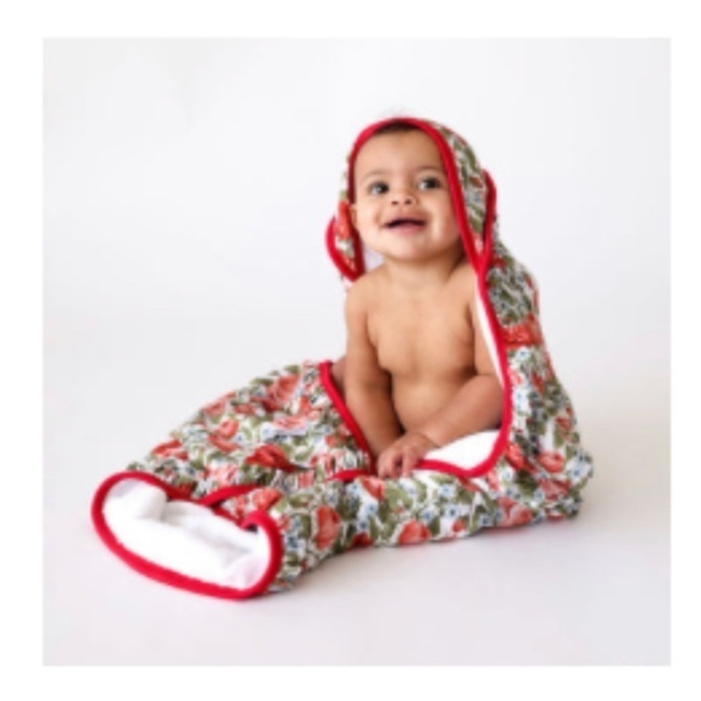 Posh peanut Alma hooded towel